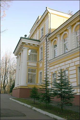  - Pałac gubernatora. Fasada boczna, fragment