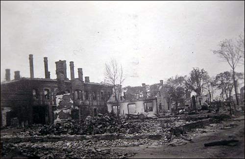  - Miasto na fotografiach z czasów II wojny światowej . Witebsk. Ruiny. Fot. 1941-43