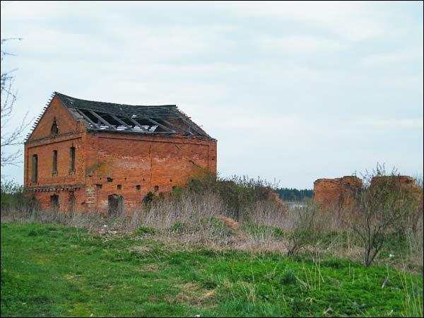 Hołoszewo. Zespół dworsko-parkowy Ciundziewickich