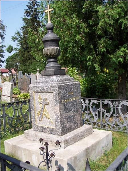 Rotnica.  Grób Jana Czeczota