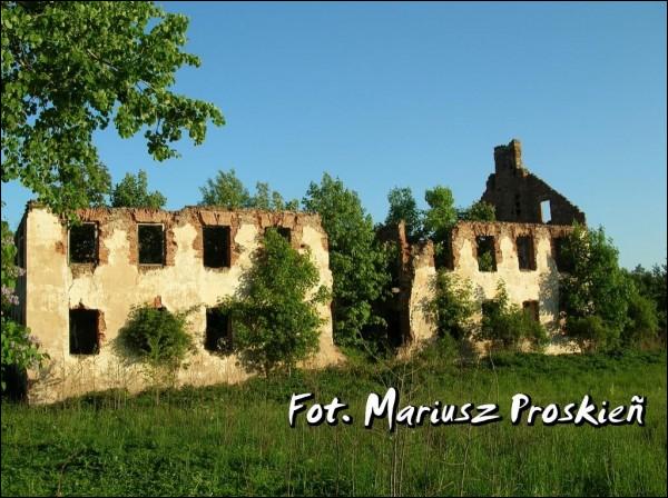 Merkinė. Estate of Brzostowski