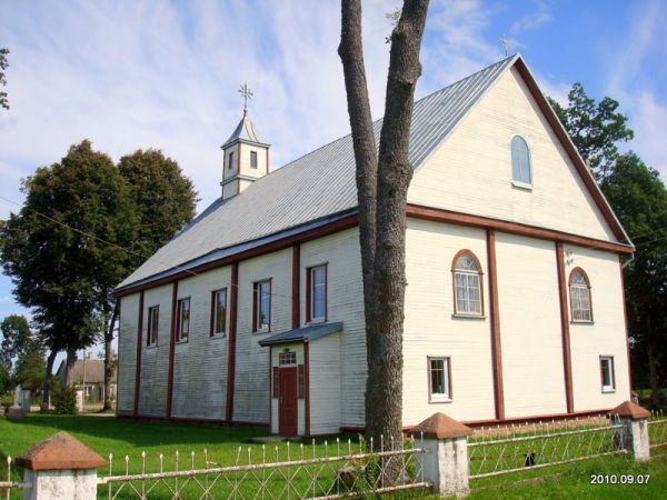 Руднікі |  Касцёл Святой Тройцы. 