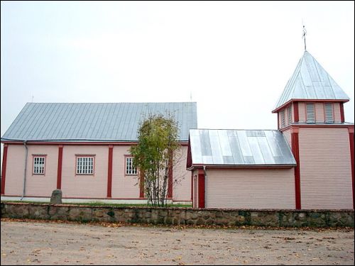  - Костёл Святого Юрия. Вид на костёл и колокольню
