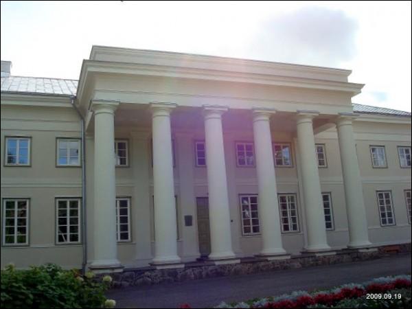  - Manor of Mostowski. 