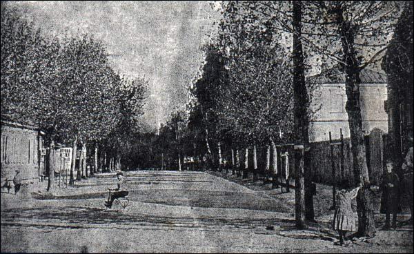 Свенцяны (Швенчёнис) |  Город на старых фотографиях . Коммендатская улица. Германская открытка 1916 г.