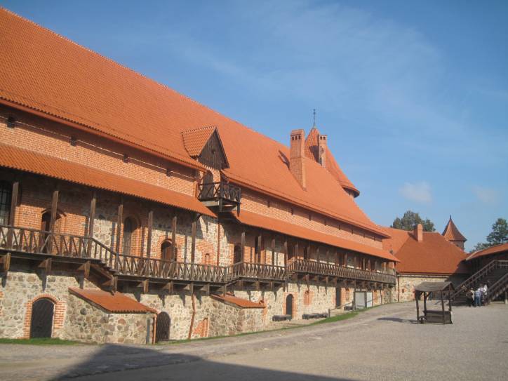  -  Новый замок. 