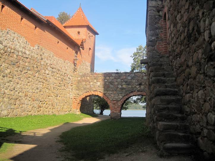  -  Новый замок. 