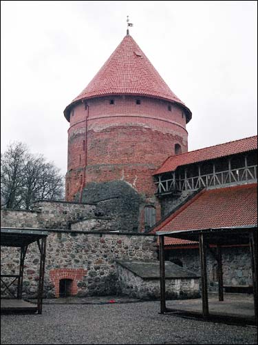  -  Новый замок. Замковая башня