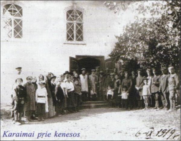  - Miasteczko na starych fotografiach . 