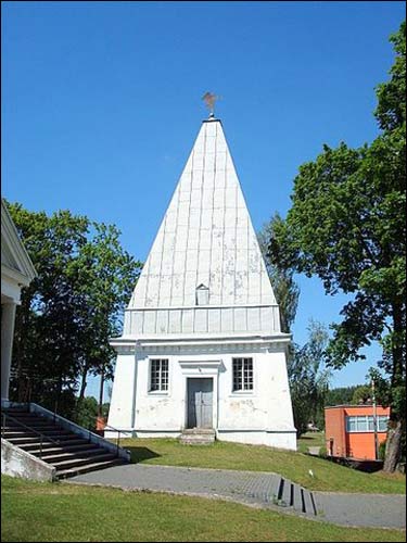  - Капліца-пахавальня Радзішэўскіх. Выгляд ад поўдня