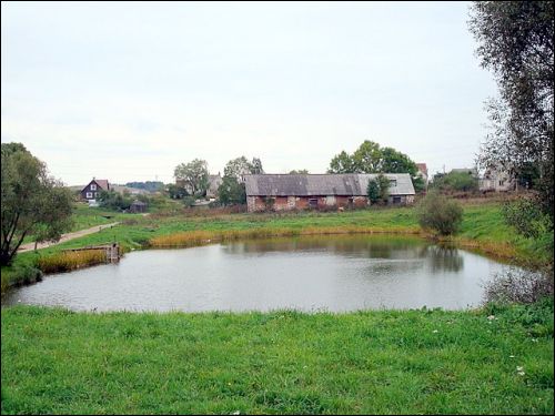 Eitminiškes. In the village 