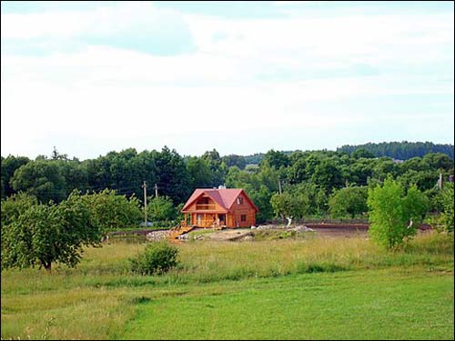 Домік у вёсцы Корве (Карвы). Краявіды