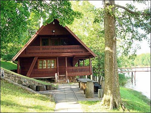 Месца адпачынку на беразе возера Корве Корве (Карвы). Краявіды