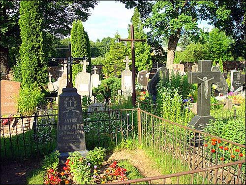  - cemetery Catholic. 