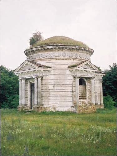 Moładava. The tomb of Skirmunt