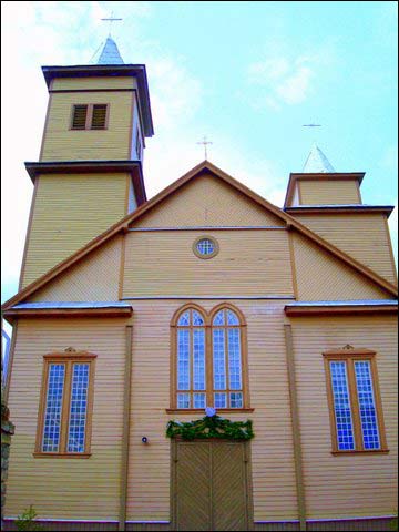  - Kościół NMP. Fasada główna