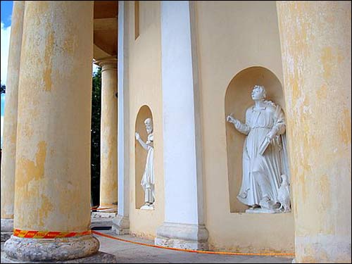 Судэрва. Касцёл Святой Тройцы