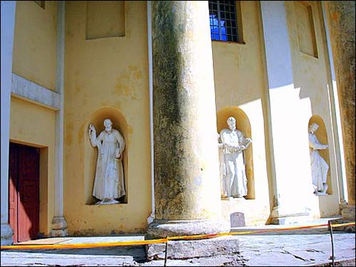 Судэрва. Касцёл Святой Тройцы