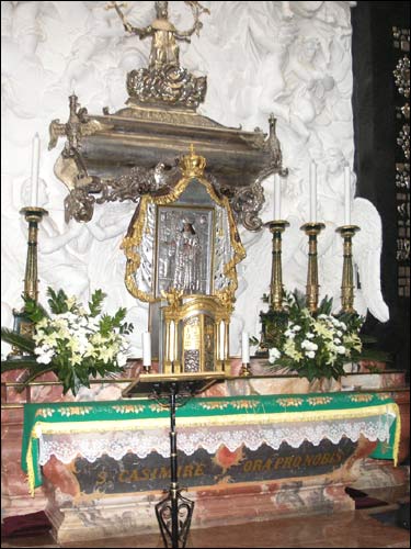 Altar with the St. Casimir icon Vilnius. Catholic church Cathedral