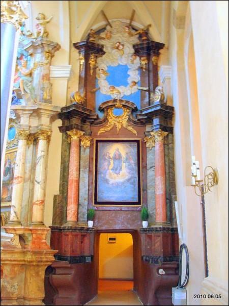 Vilnius. Catholic church of All Saints and monastery of Carmelites