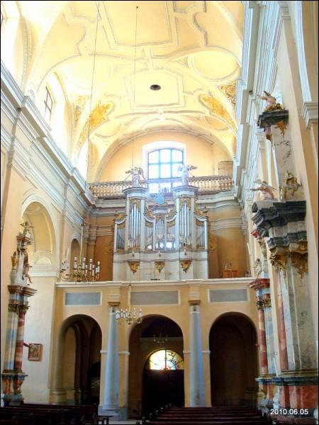 Vilnius. Catholic church of All Saints and monastery of Carmelites