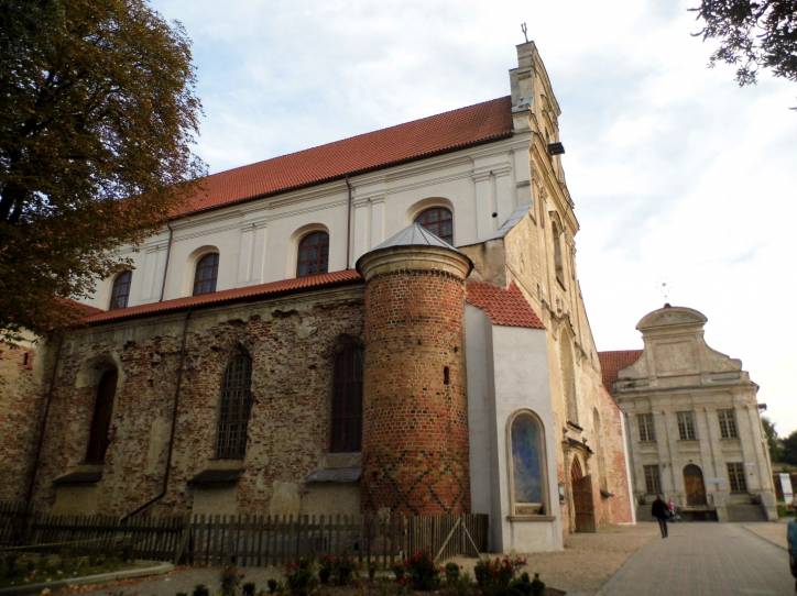 - Catholic church of the Assumption of the Blessed Virgin Mary and the Monastery of Franciscan. 