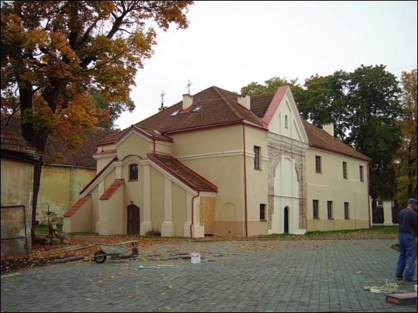 Vilnius. Catholic church of the Holy Cross and the Monastery of Bonifratri