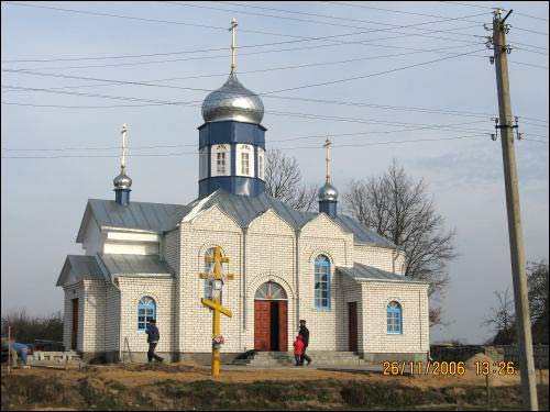 Snitava. In the village 