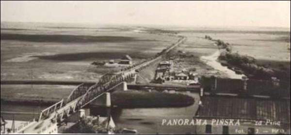 Pińsk. Miasto na starych fotografiach