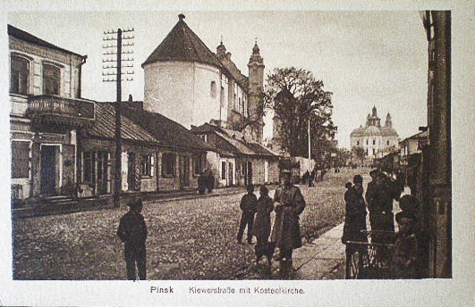 Pińsk. Miasto na starych fotografiach