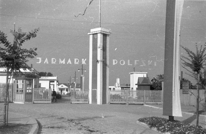 Pińsk. Miasto na starych fotografiach