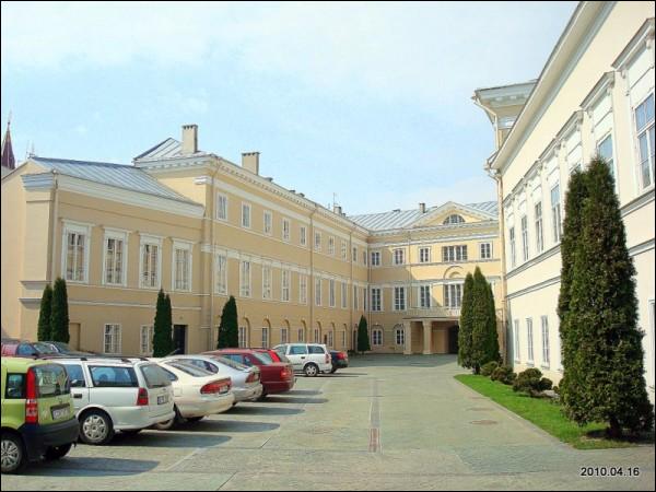  - Estate of Chodkiewicz. 
