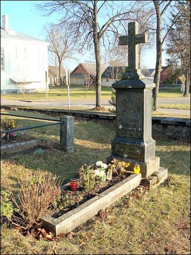 Kiernów |  Cmentarz chrześcijański. 