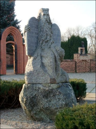  -  Sculptures. 
