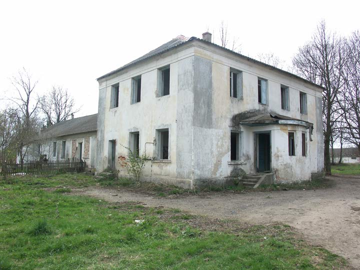Pieramoha (Kopyły). Zespół dworsko-parkowy Rothów