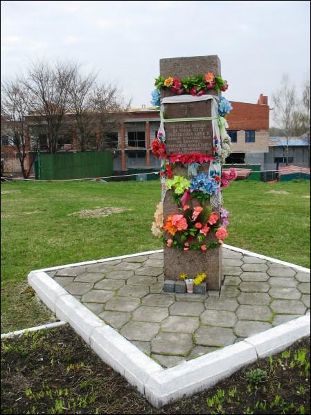 Леща (Пинск). Монастырь Успения Пресвятой Богородицы