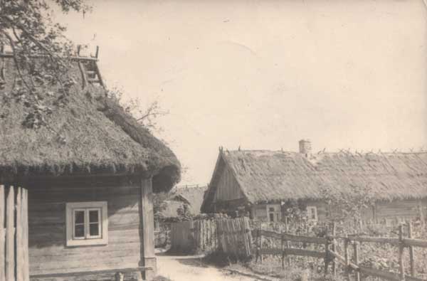 Linova.  Old photos of the village 
