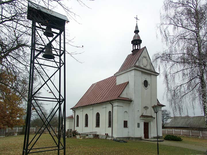 Пелище. Костёл Святого Сердца Иисуса