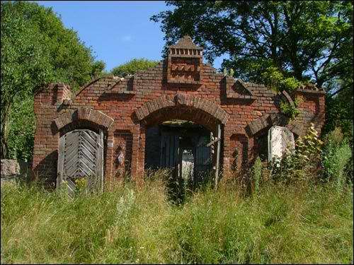  - Царква Покрыва Прасвятой Багародзіцы. Мураваная брама