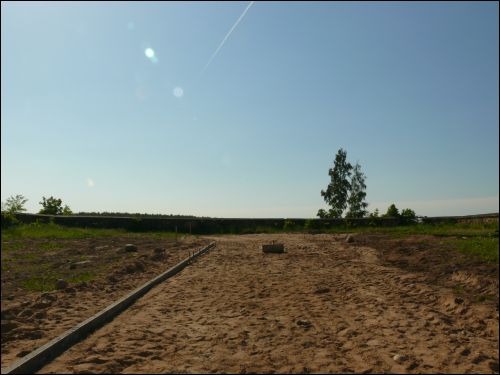 Гравжишки. Костёл Святых Апостолов Петра и Павла