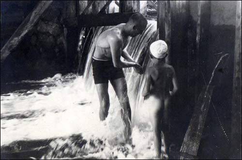 Manor of Achmatowicz . Osman with son  - Manor of Achmatowicz. Osman with son