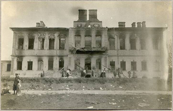 Мір. Палац Святаполкаў-Мірскіх