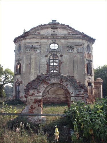 Воўчын. Касцёл Святой Тройцы