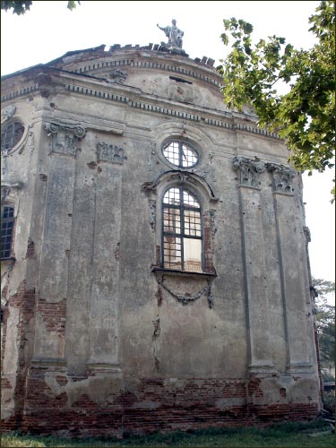 Воўчын. Касцёл Святой Тройцы