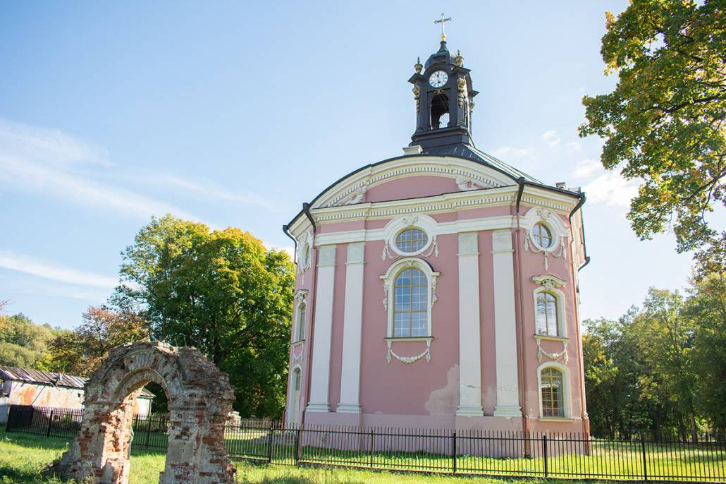 Воўчын. Касцёл Святой Тройцы