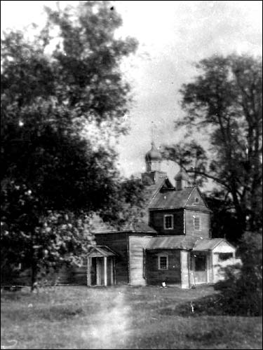 Войново (Любча). Церковь Святой Троицы