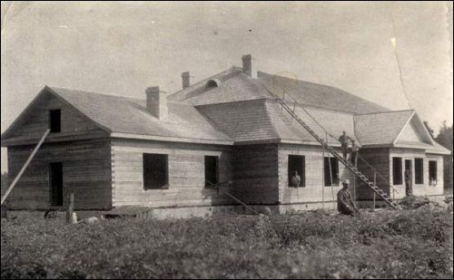  -  Dom Wypoczynkowy. Budowa Domu Wypoczynkowego