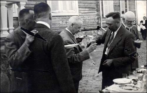  -  Dom Wypoczynkowy. Uroczyste przyjęcie z okazji poświęcenia Domu Wypoczynkowego