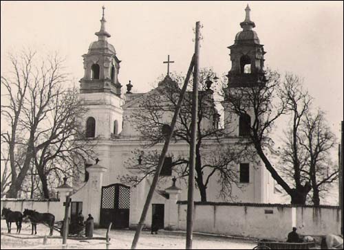 Wysokie-Litewskie |  Kościół Św. Trójcy. Tak pięknie wyglądał kościół Św. Trójcy w Wysokim Litewskim przed II wojną światową. Fot. 1936 r. (Z archiwum rodziny Rothów)