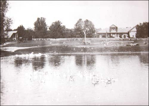 Болин. Усадьба Ракуса-Сущевских